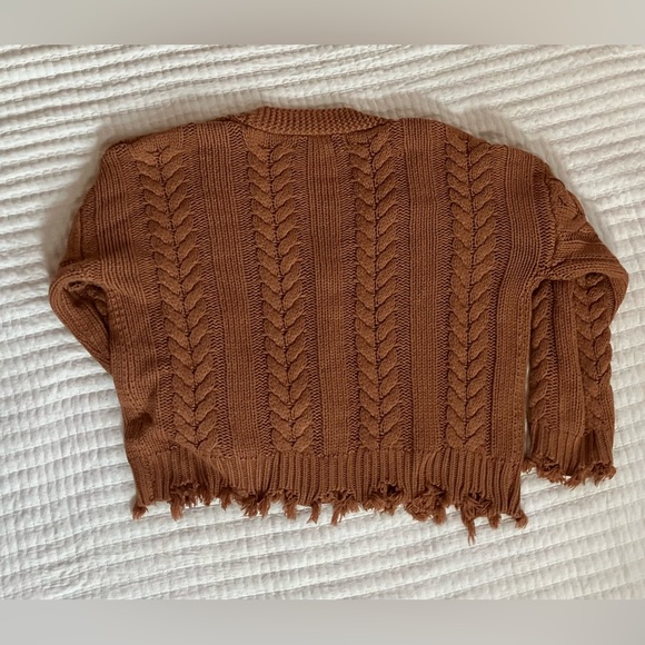 Cardigan - Picture 2 of 6